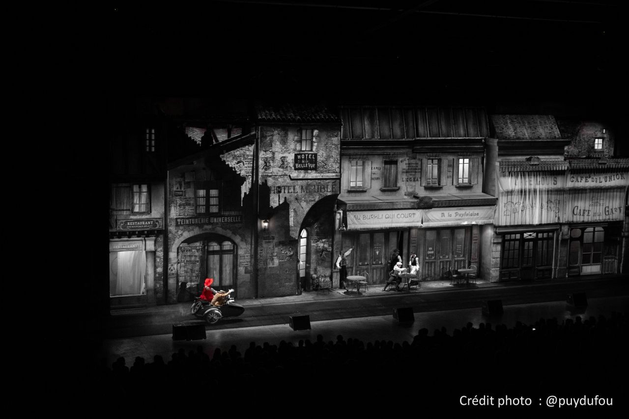 Le Mime et l’Étoile — vue d’ensemble. Crédit photo : @puydufou.